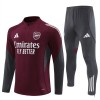 Arsenal Trainings Sweatshirt Pak 2025-26 Kwart-Zip Rode Arsenal Trainings Sweatshirt Pak 2025-26 Kwart-Zip Rode