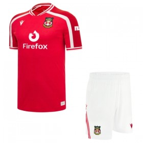 Wrexham Kind Thuistenue 2026-27
